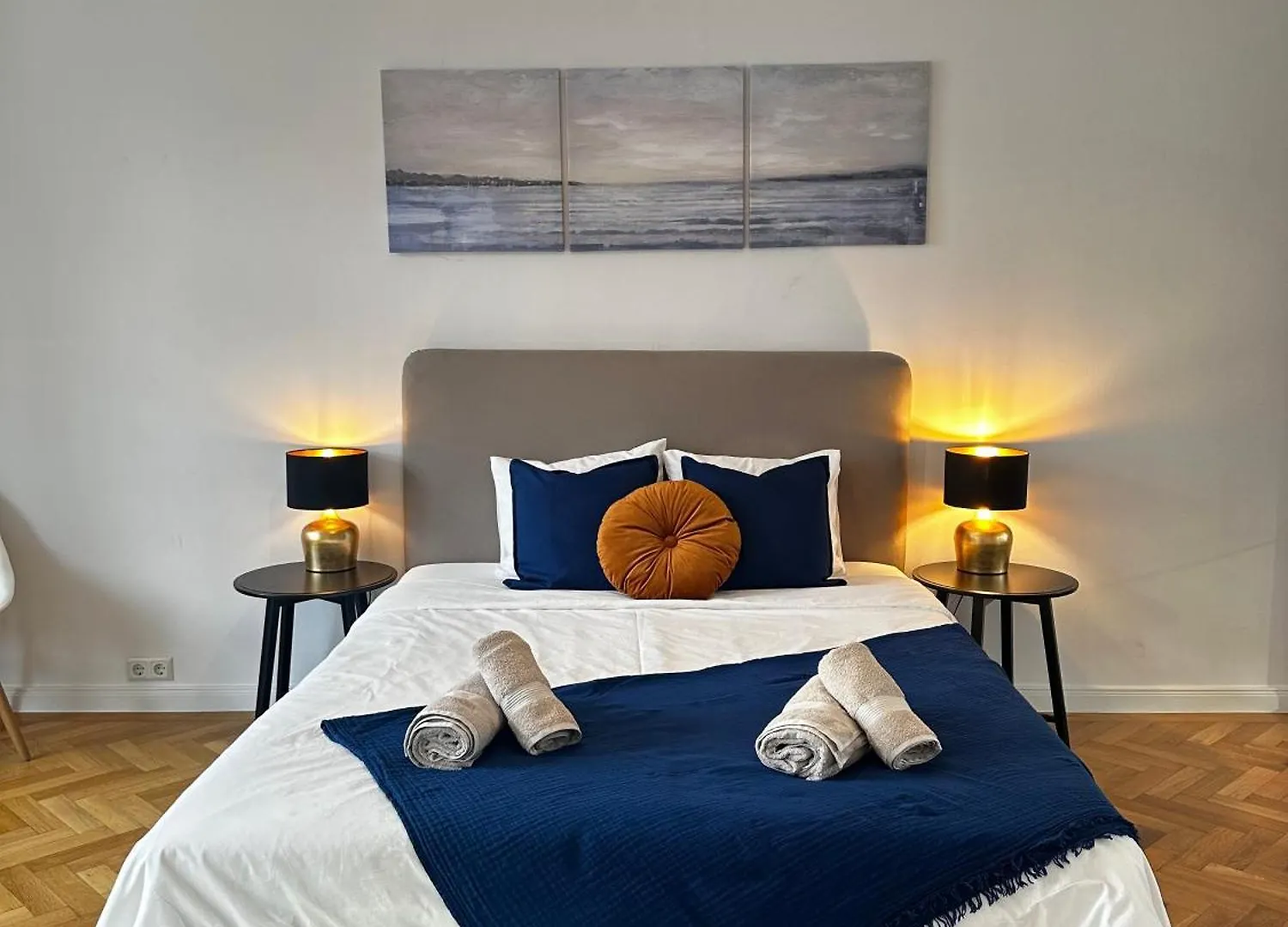 Luxury 3 Bedroom Apartment Near Schoenbrunn Palace Vienna Austria