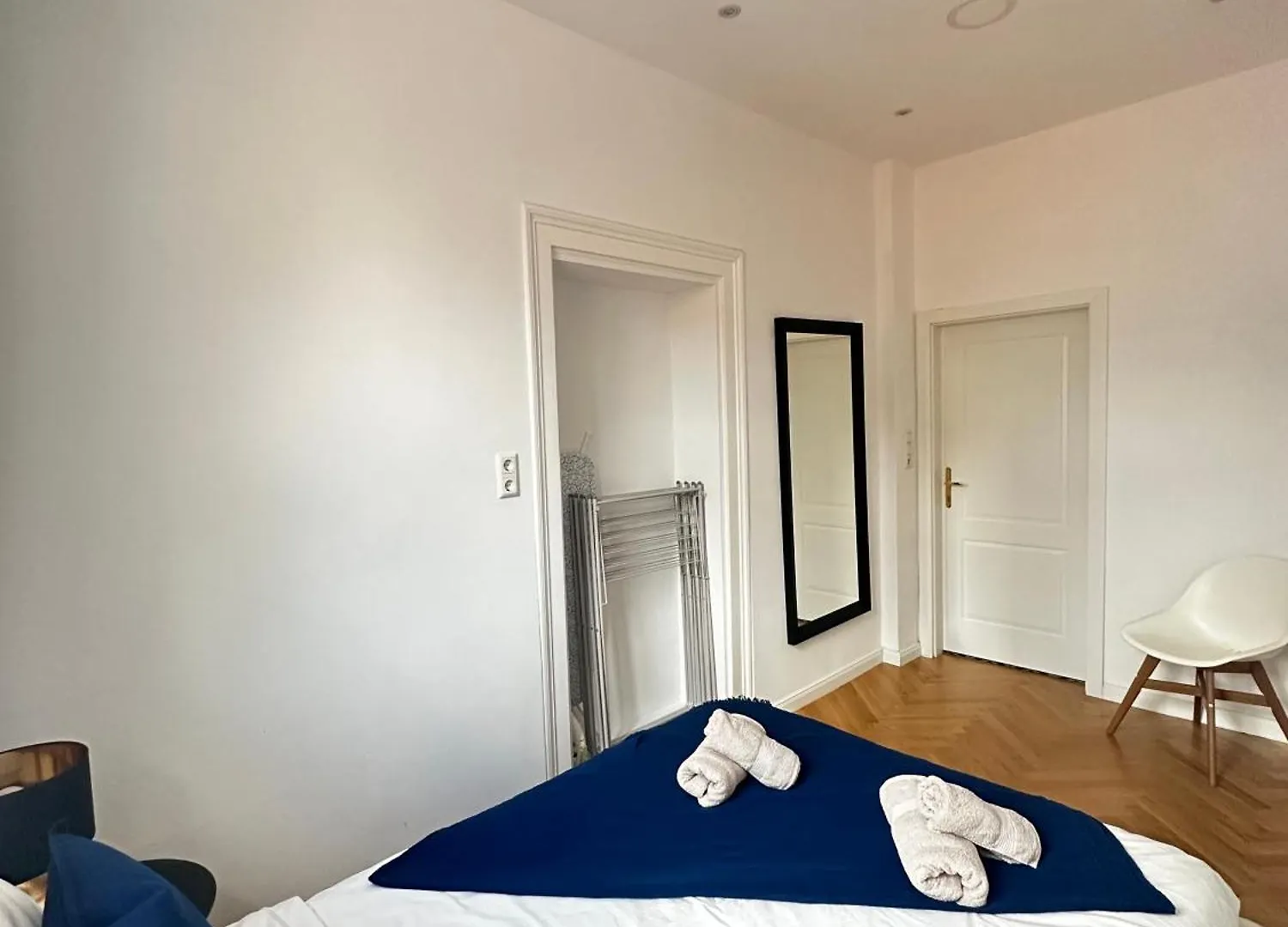 Luxury 3 Bedroom Apartment Near Schoenbrunn Palace Vienna